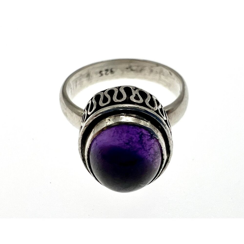 Vintage Amethyst Cabochon & Sterling Silver Ring Size 7.25